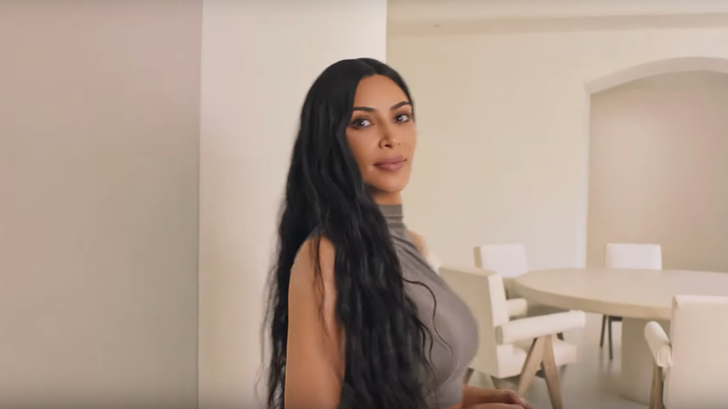 Illustration for article titled The Kardashian-West Family Lives in an All-White Art Gallery Prison